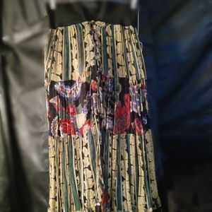 Sheer mid way front button front slit pleated skirt sz small- med